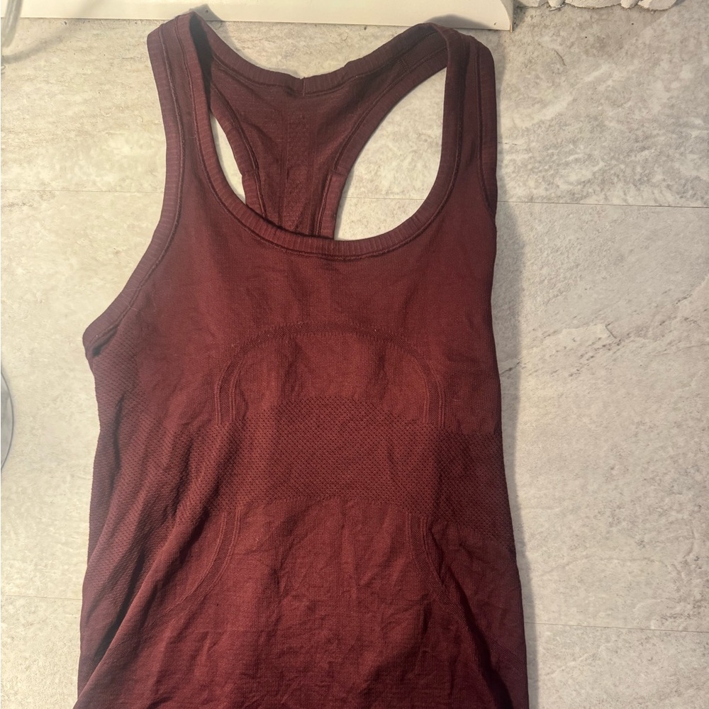 Lululemon Swiftly Stride Tank